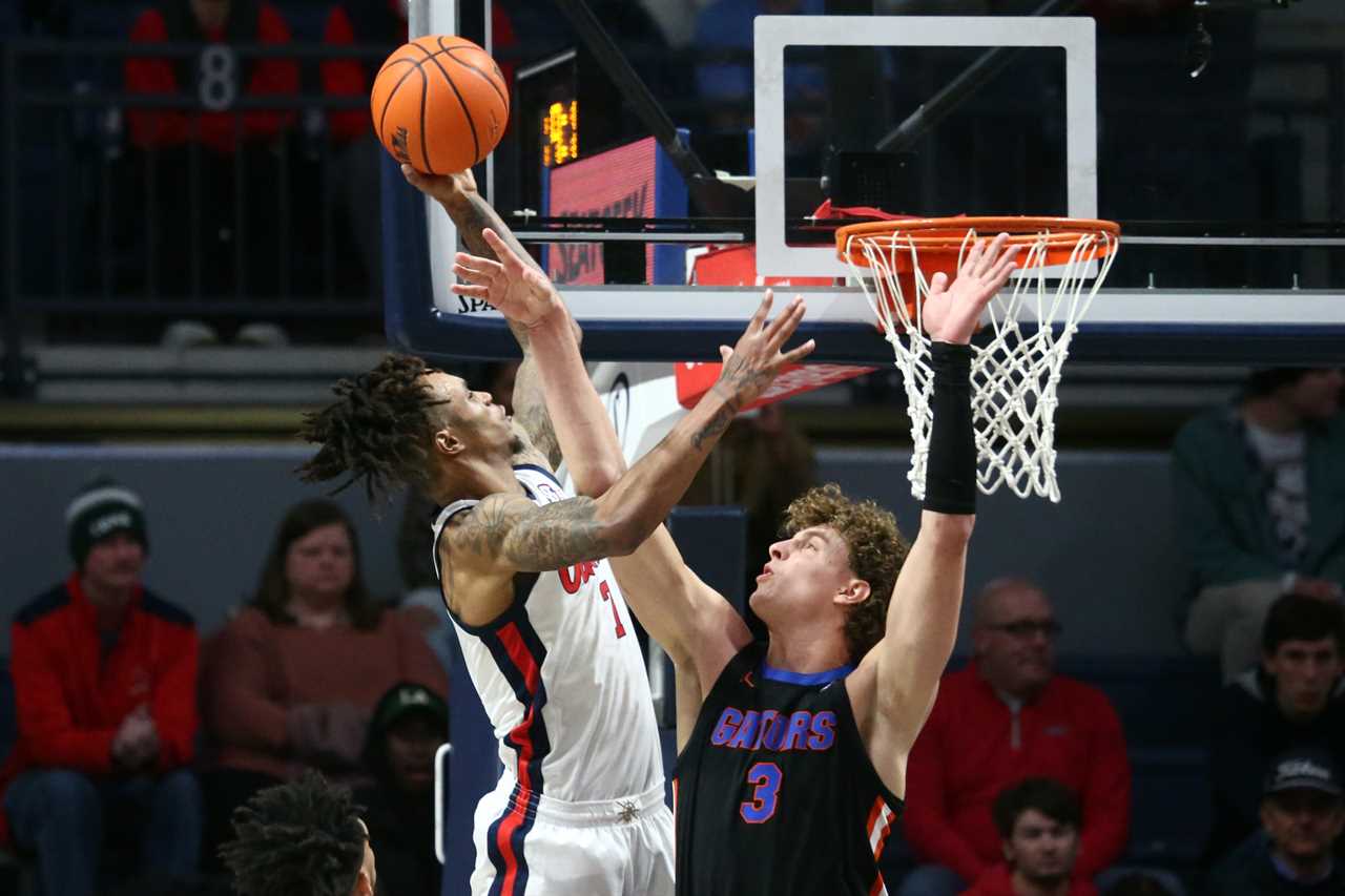 PHOTOS: Highlights from Florida basketball's loss at Ole Miss Rebels