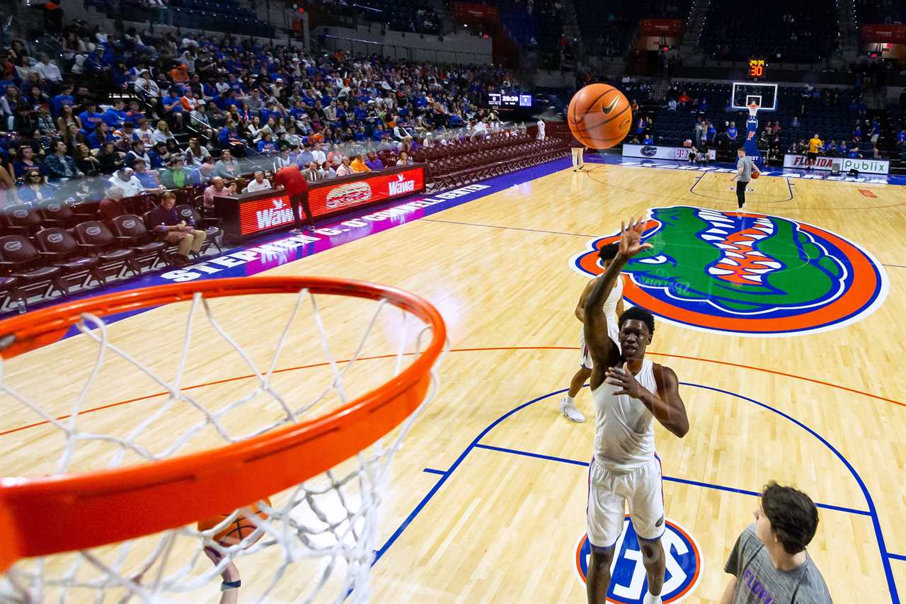 PHOTOS: Highlights from Florida basketball's win vs Arkansas Razorbacks