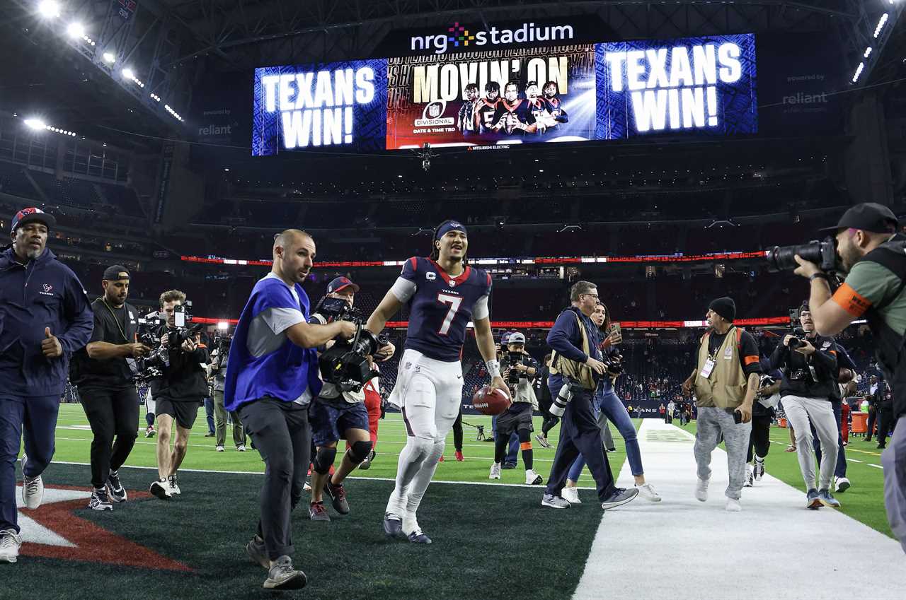 Best photos of former Ohio State quarterback C.J. Stroud's playoff win over Cleveland