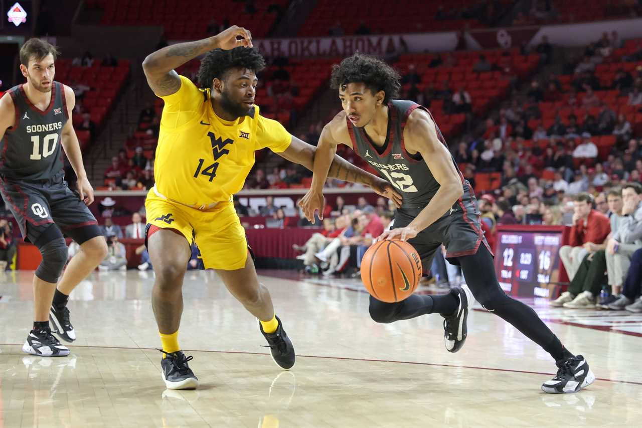 Best photos from the Oklahoma Sooners 77-63 win over West Virginia