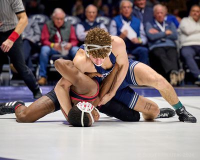 Mitchell Mesenbrink looking for near fall.