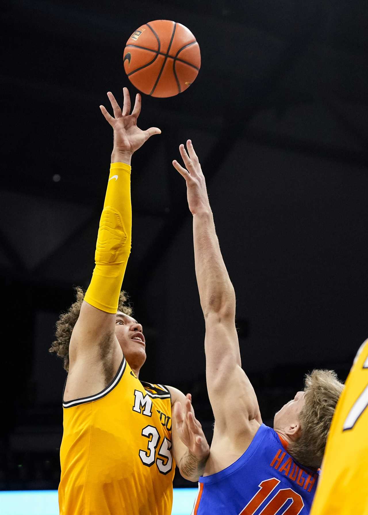 PHOTOS: Highlights from Florida basketball's win at Missouri Tigers