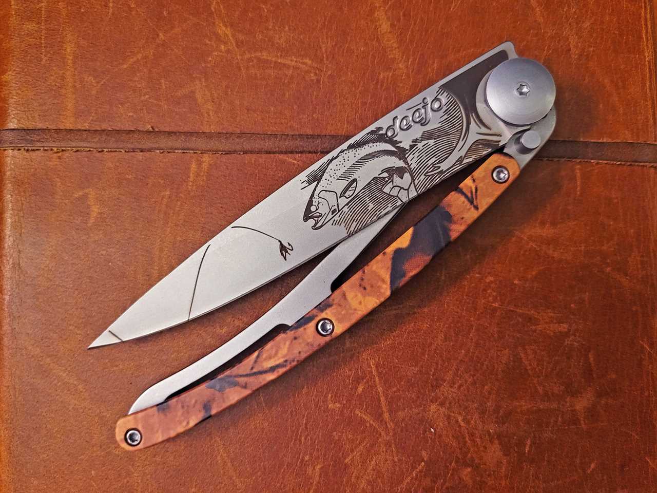 Deejo Knife