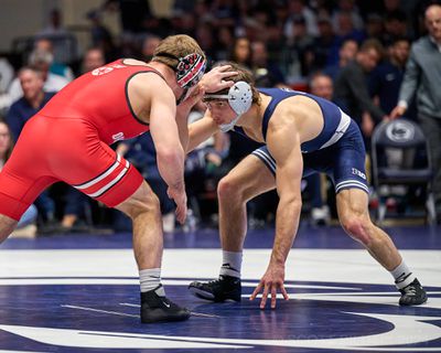 Levi Haines squares off vs Ohio State’s Issac Wilcox