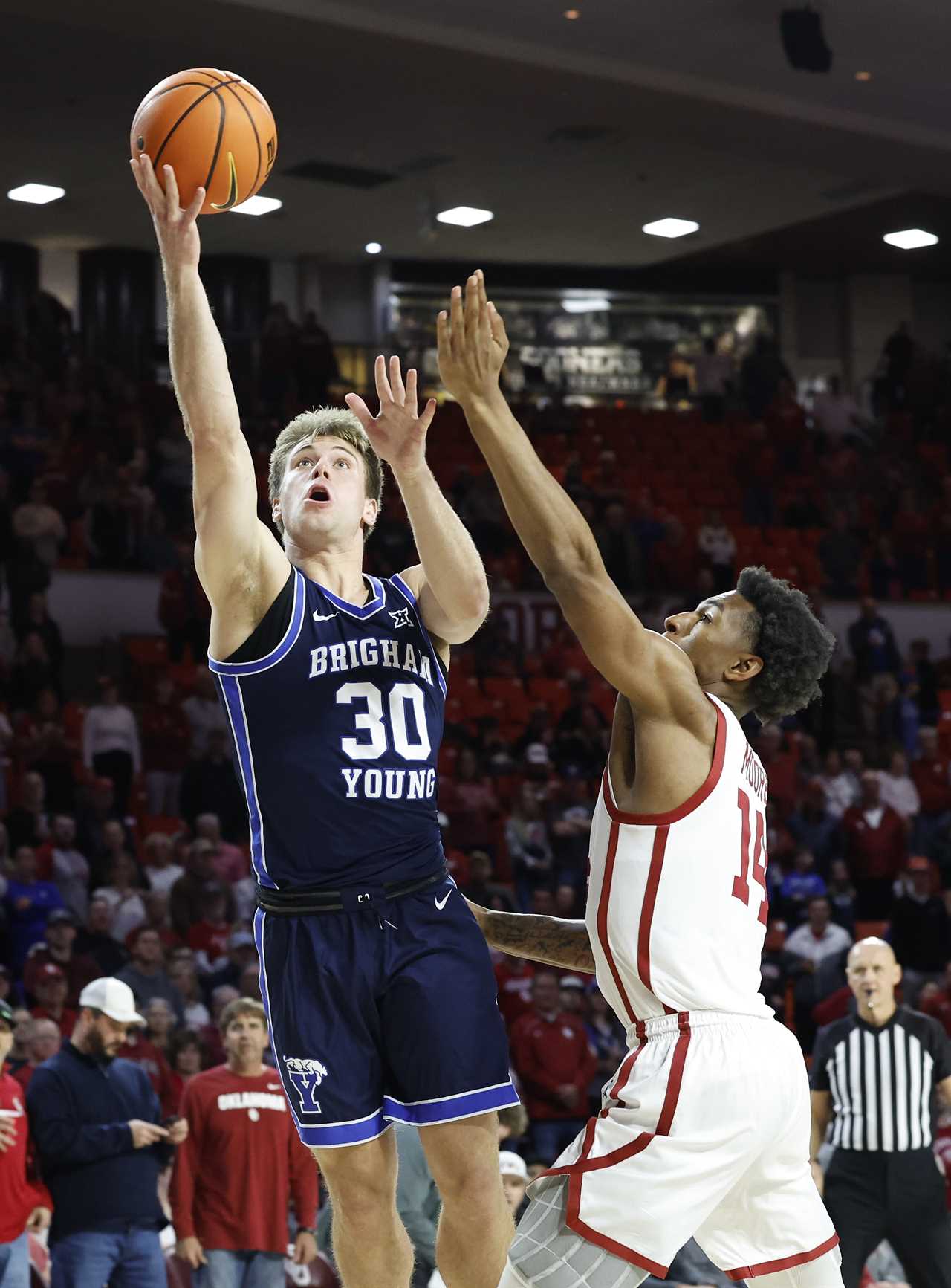 Best photos from Oklahoma's upset win over No. 19 BYU Cougars