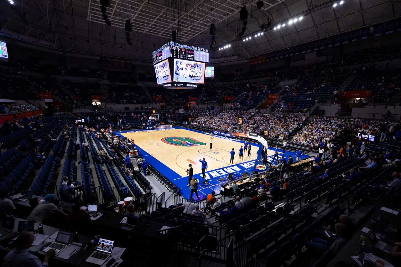 PHOTOS: Highlights from Florida's huge home win vs Auburn Tigers