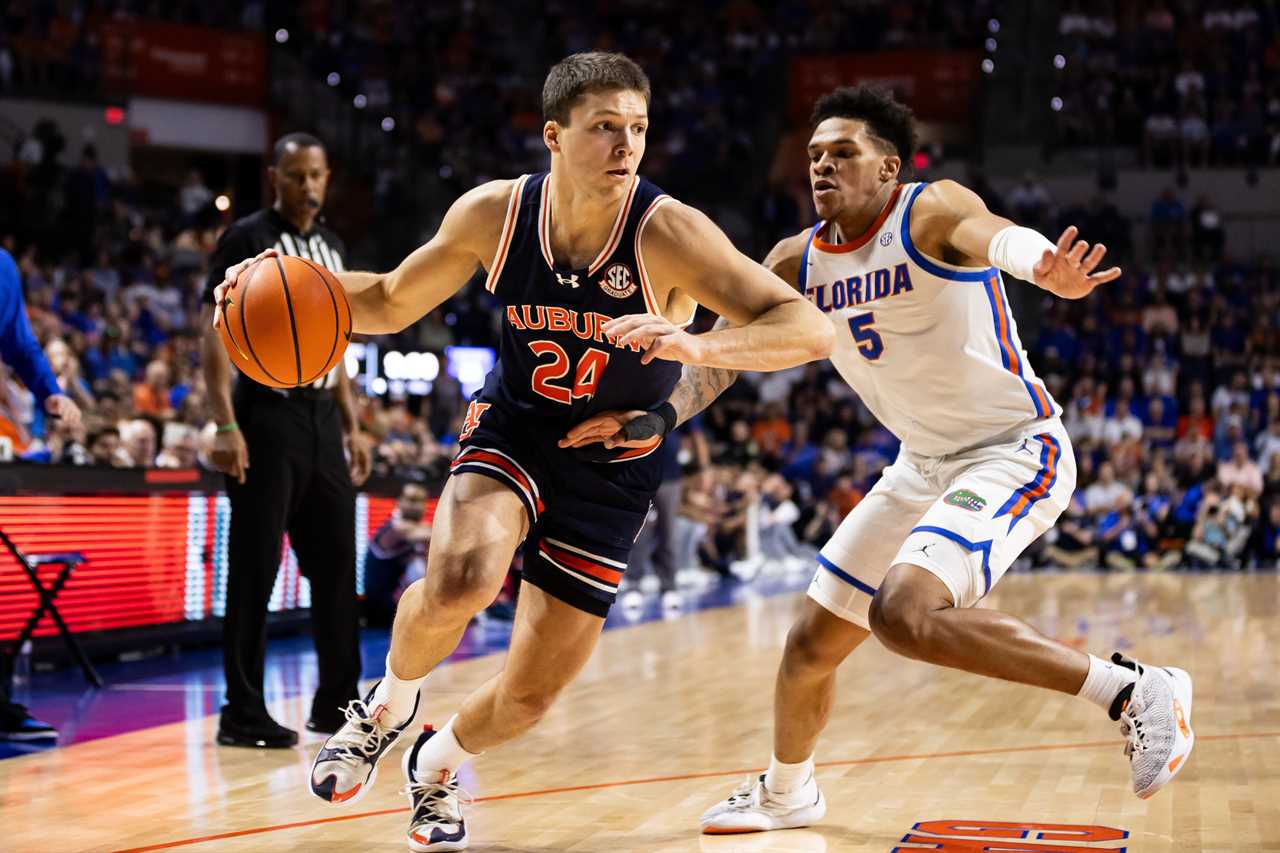 PHOTOS: Highlights from Florida's huge home win vs Auburn Tigers