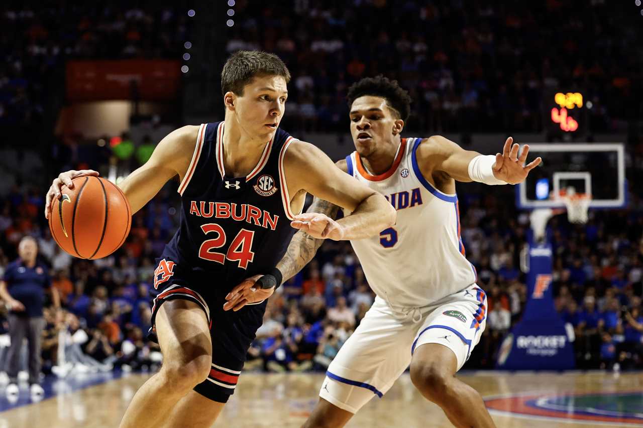 PHOTOS: Highlights from Florida's huge home win vs Auburn Tigers