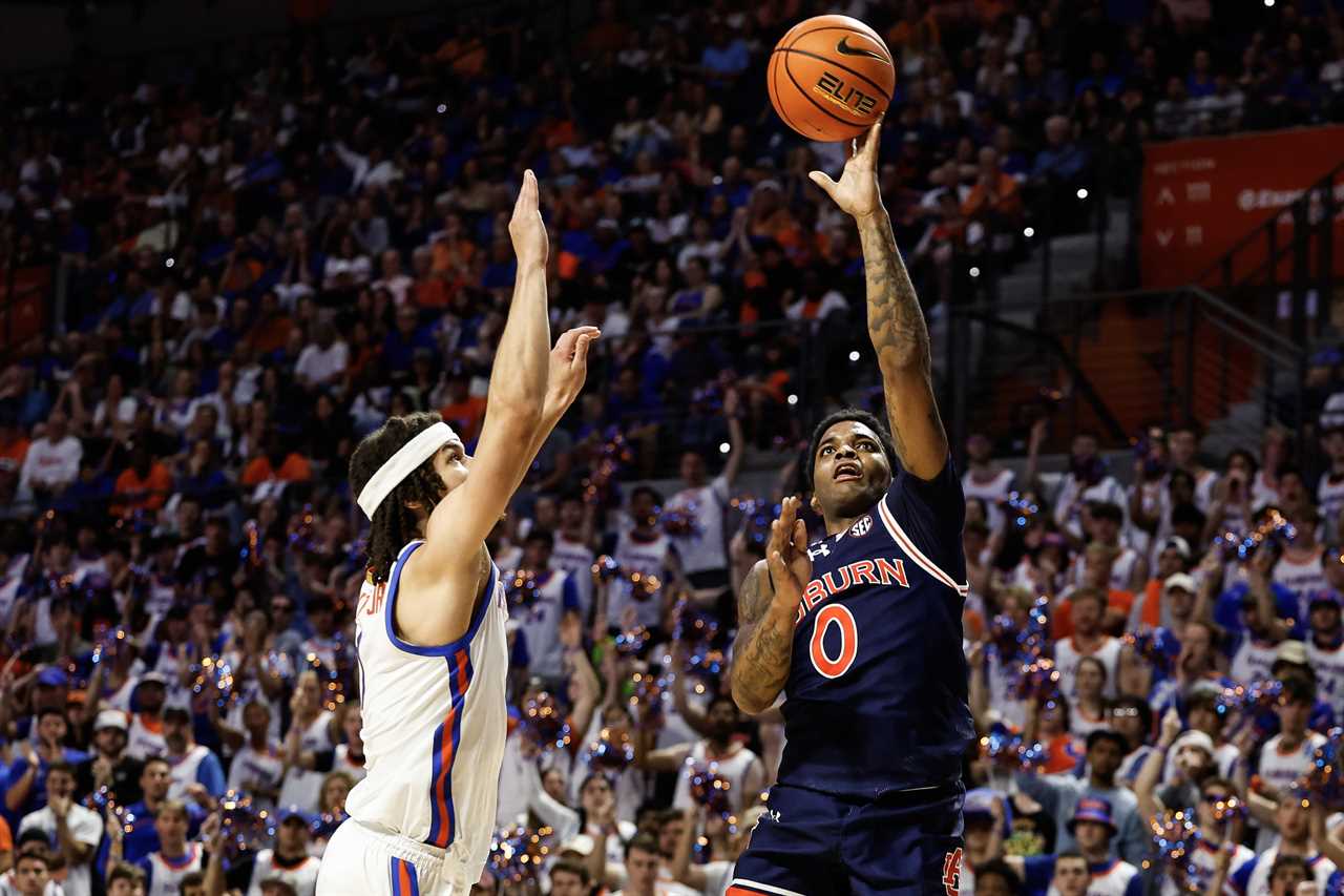 PHOTOS: Highlights from Florida's huge home win vs Auburn Tigers