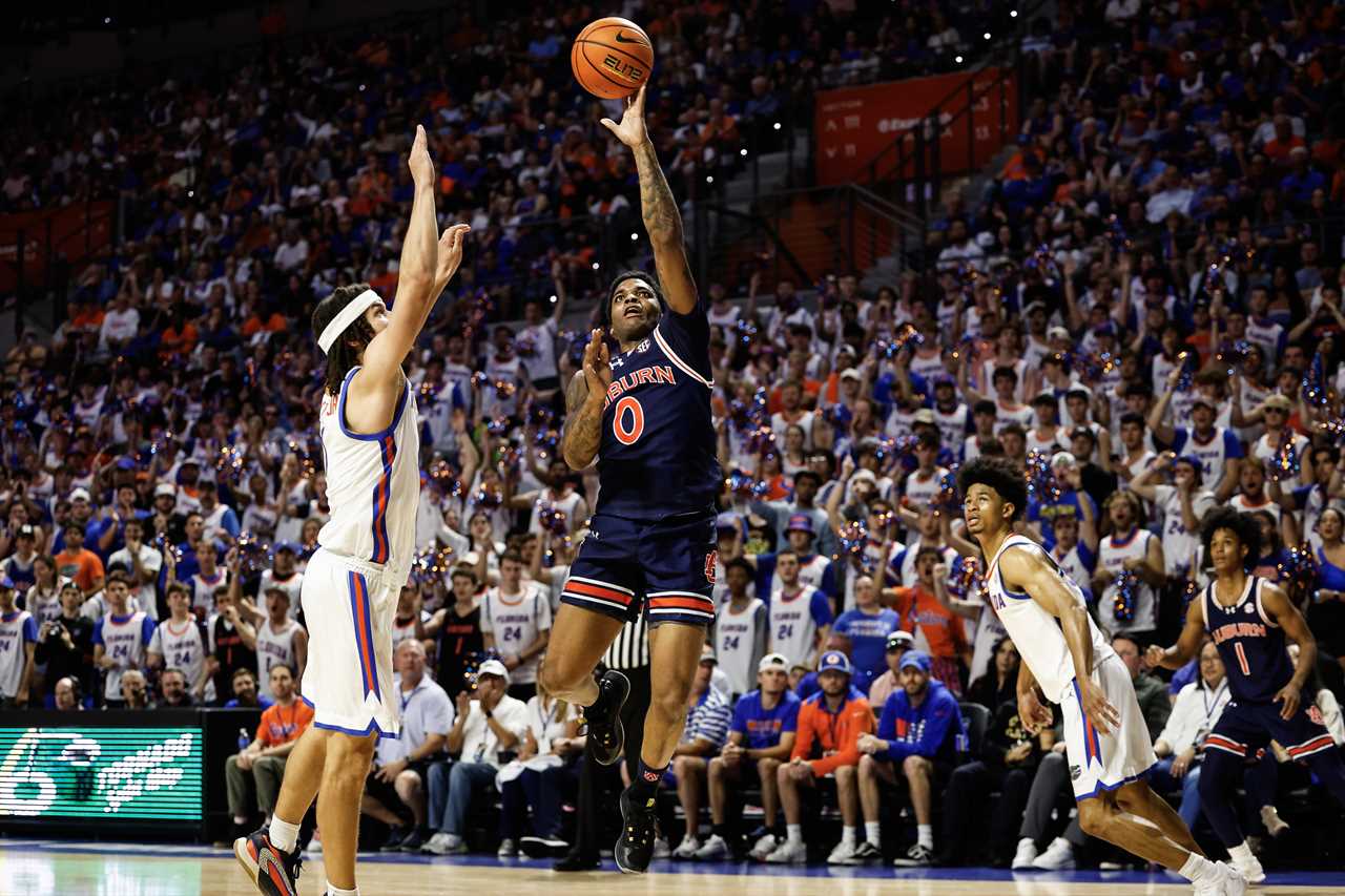 PHOTOS: Highlights from Florida's huge home win vs Auburn Tigers