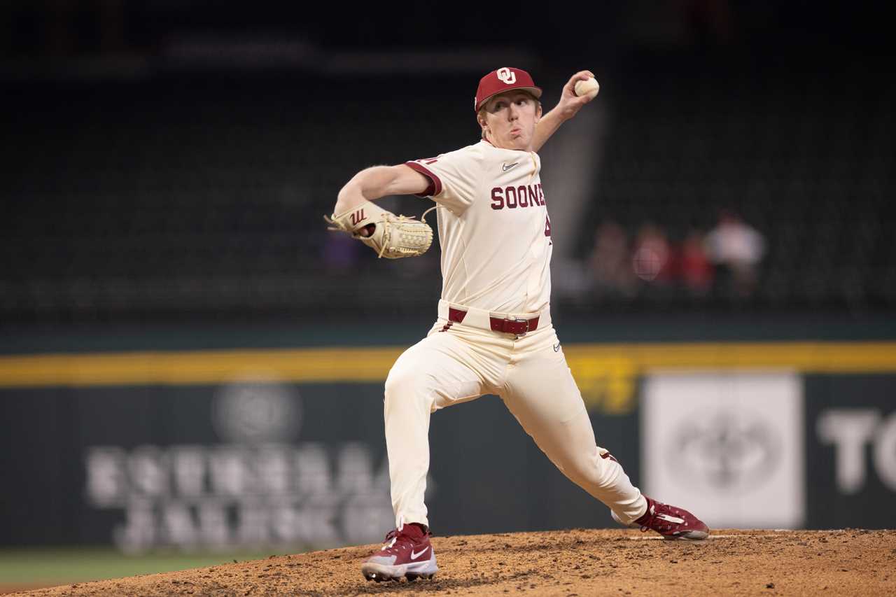 Best Photos from the Oklahoma Baseball's win over the Nebraska Cornhuskers