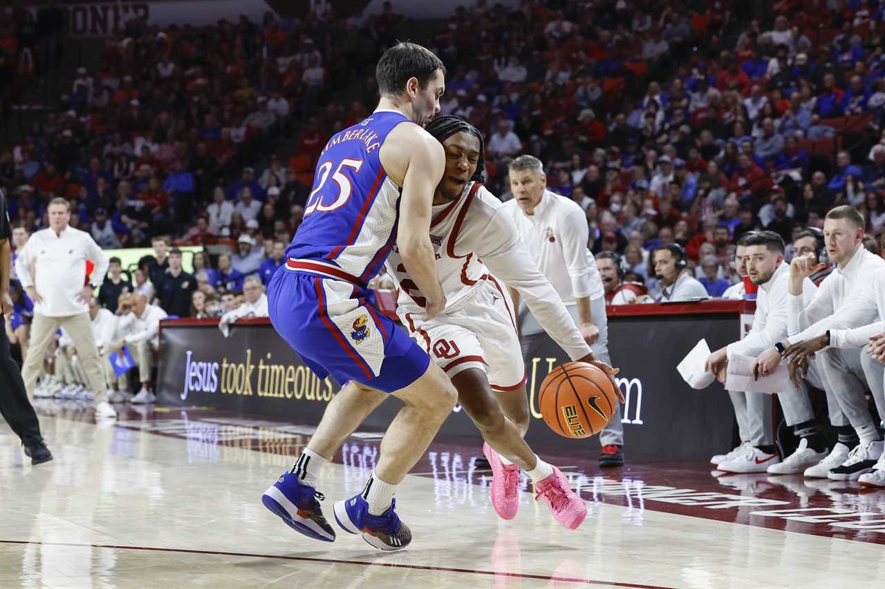 Best Photos from Oklahoma's loss to the Kansas Jayhawks