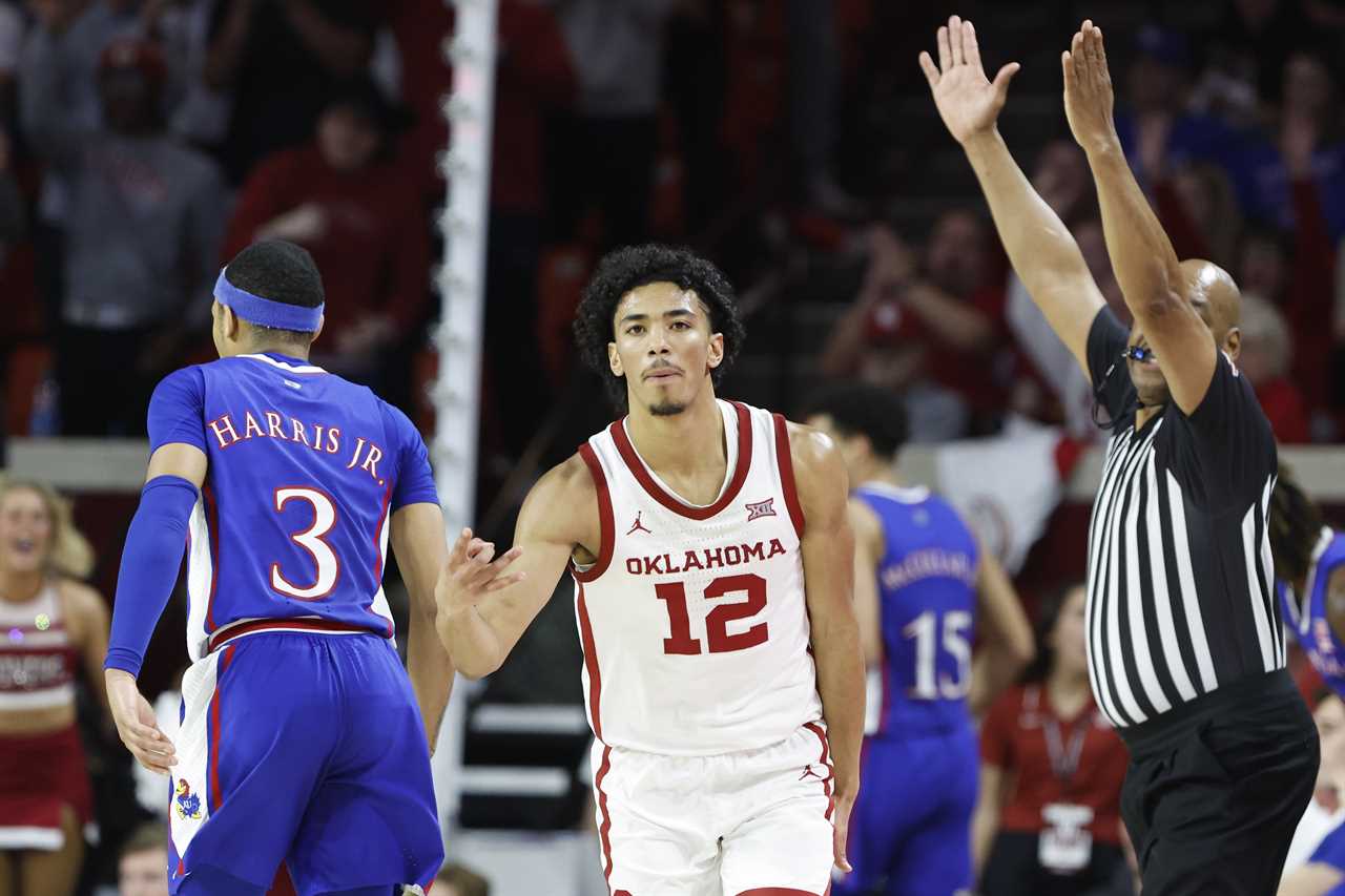 Best Photos from Oklahoma's loss to the Kansas Jayhawks