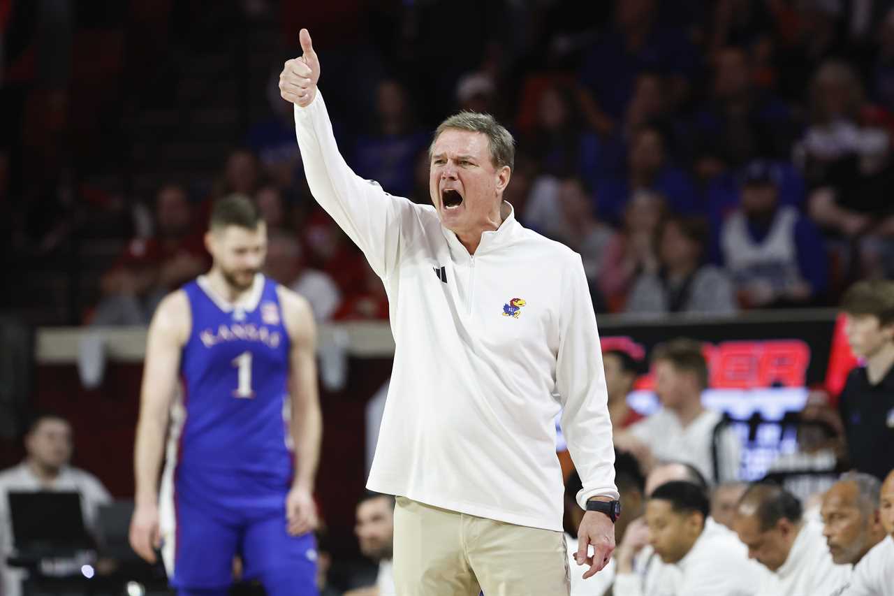 Best Photos from Oklahoma's loss to the Kansas Jayhawks