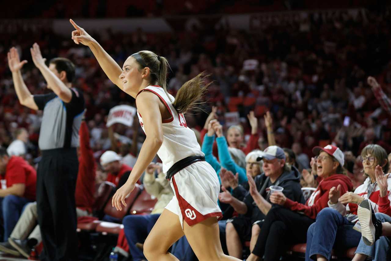 Best Photos from Oklahoma Women's upset win over the No. 3 Texas Longhorns