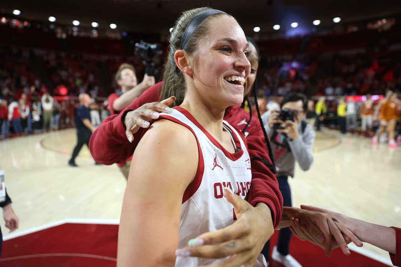 Best Photos from Oklahoma Women's upset win over the No. 3 Texas Longhorns