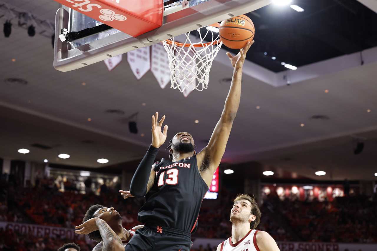 Best photos from the Oklahoma Sooners 87-85 to the No. 1 Houston Cougars