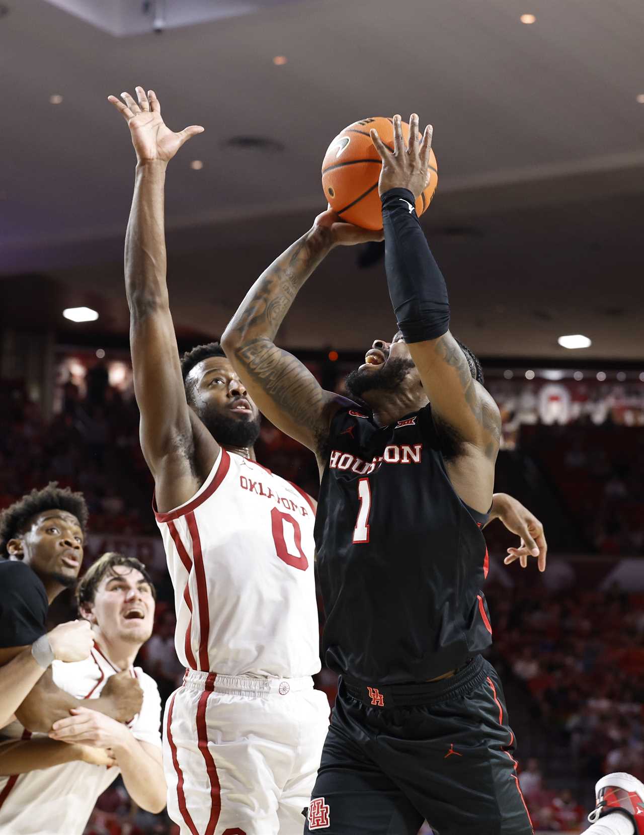 Best photos from the Oklahoma Sooners 87-85 to the No. 1 Houston Cougars