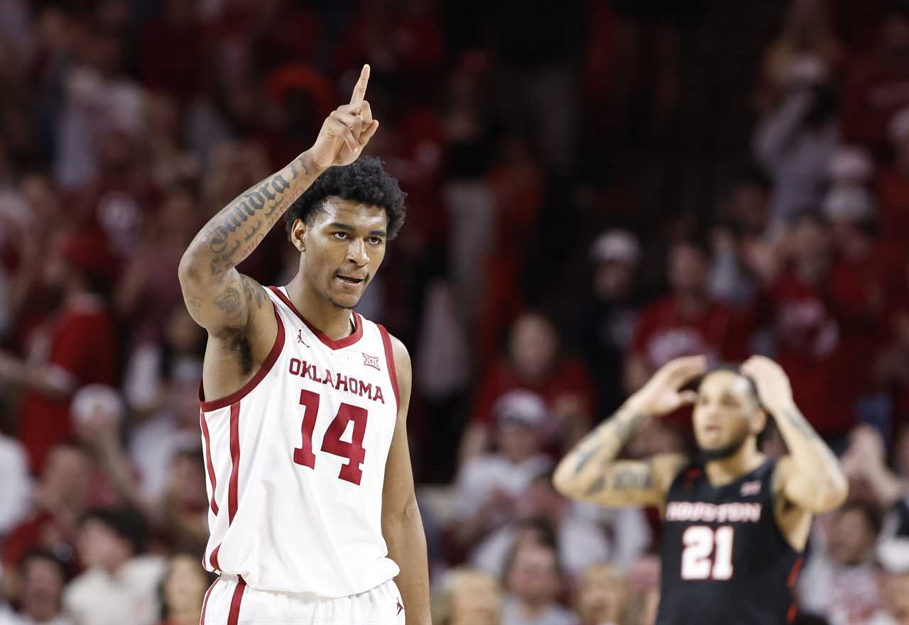 Best photos from the Oklahoma Sooners 87-85 to the No. 1 Houston Cougars