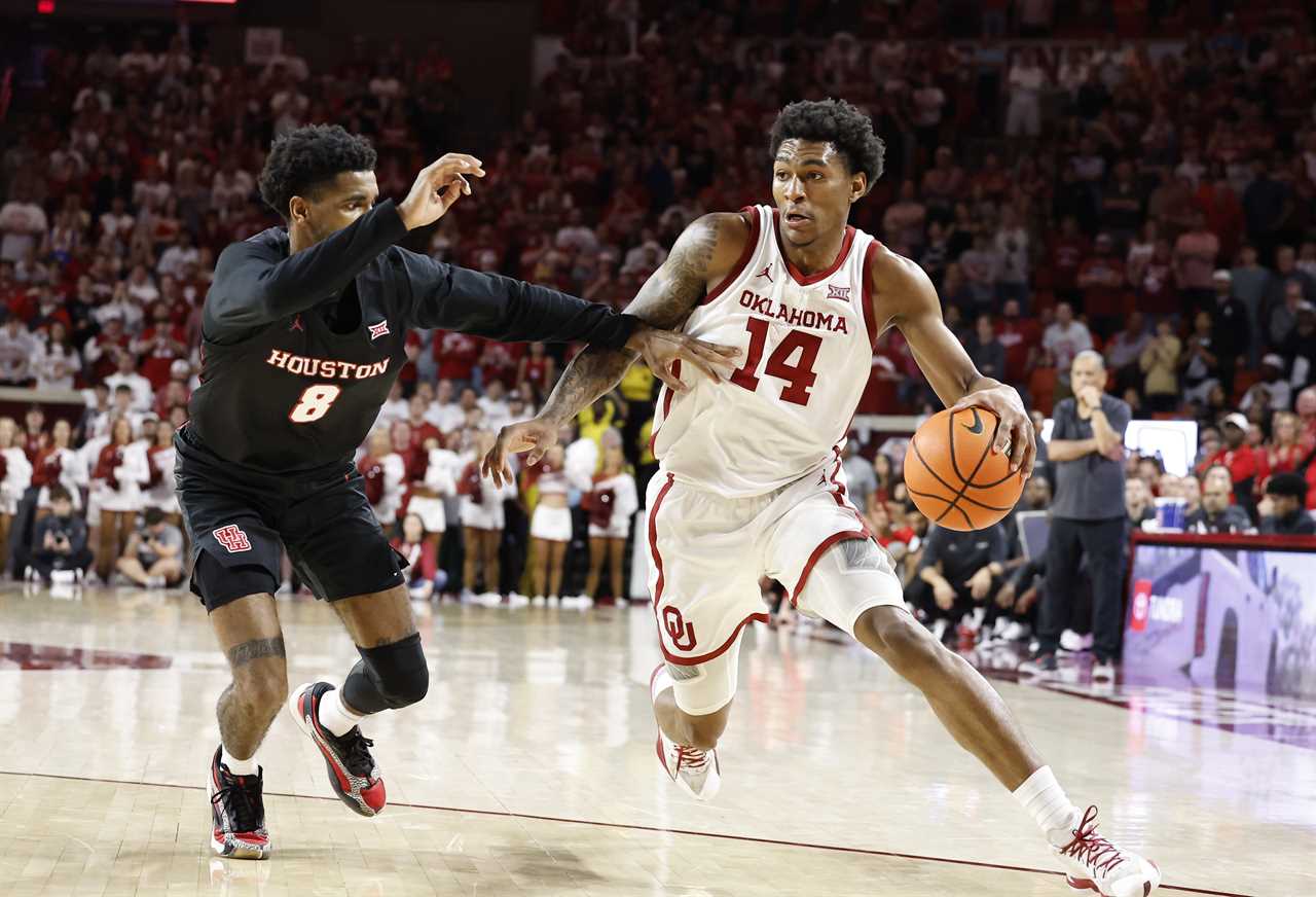 Best photos from the Oklahoma Sooners 87-85 to the No. 1 Houston Cougars