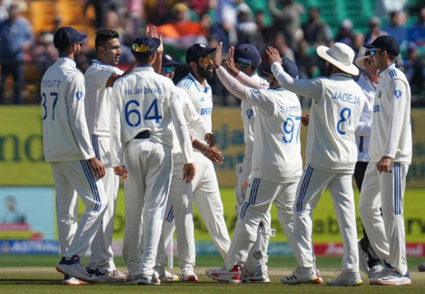 India beat England by an innings and 64 runs in Dharamshala