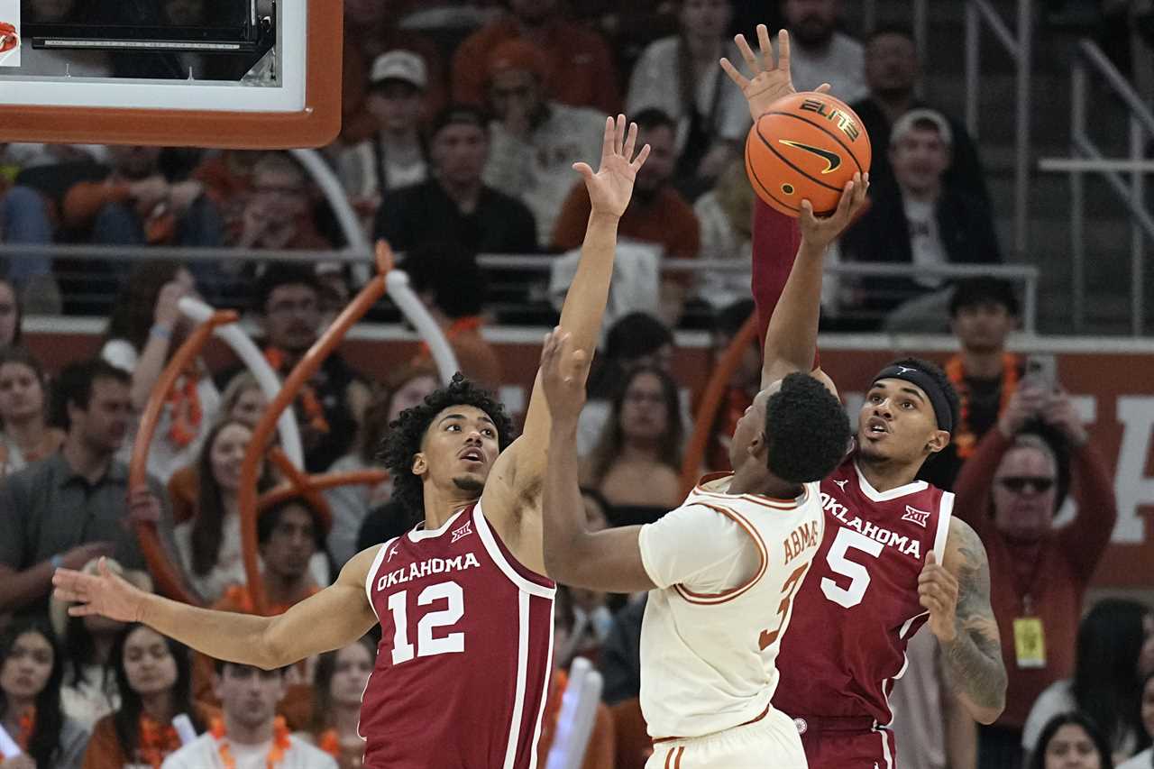 Best photos from Oklahoma's regular season finale vs. the Texas Longhorns