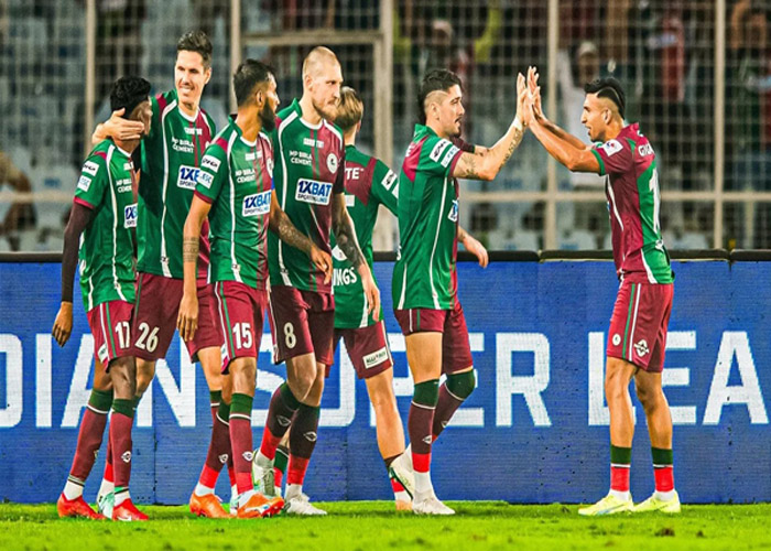 ISL 2023-24: Mohun Bagan thrash East Bengal 3-1 to climb on top of points table