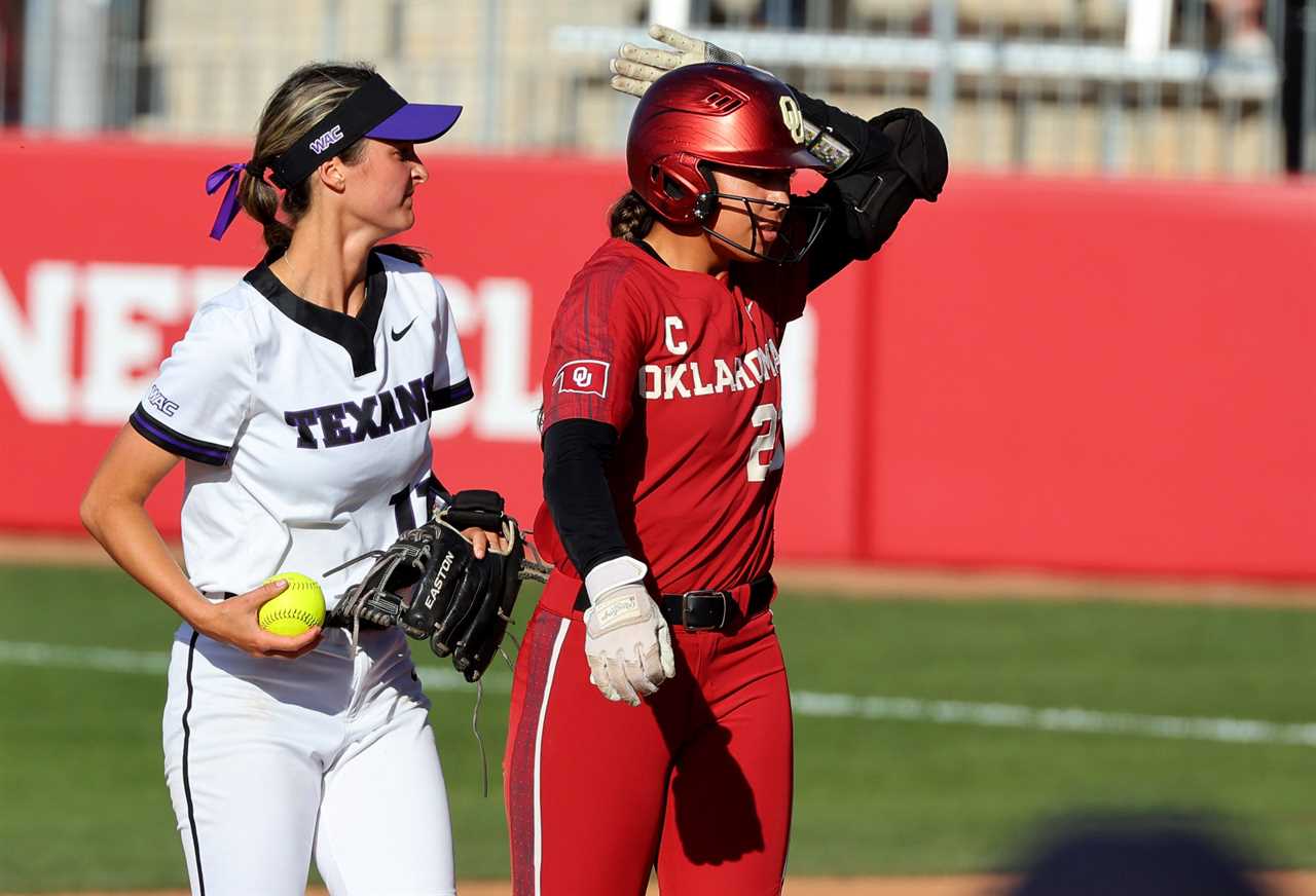 Best photos from the Oklahoma Sooners sweep of Tarleton State