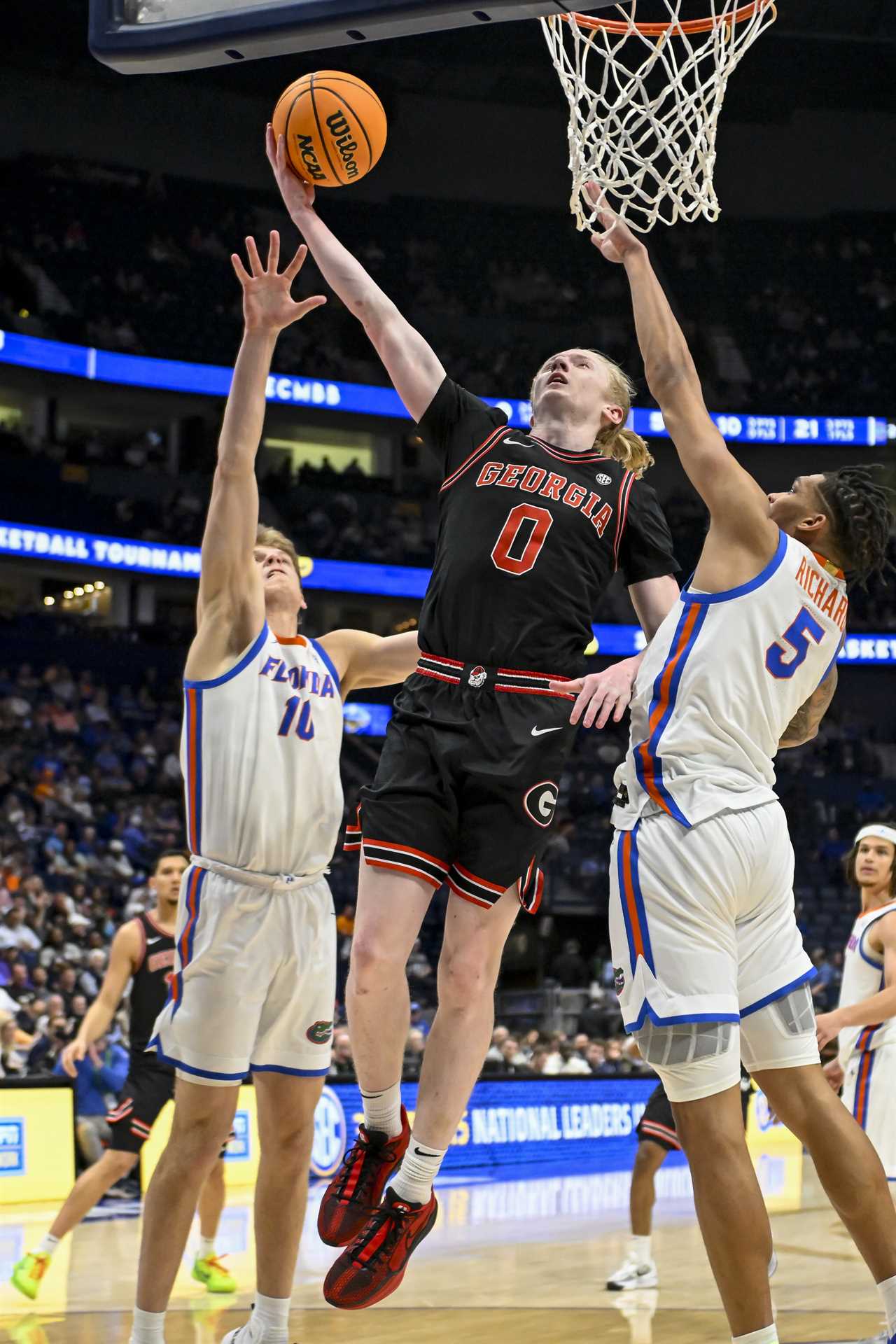 PHOTOS: Highlights from Florida's win vs Georgia in SEC Tournament