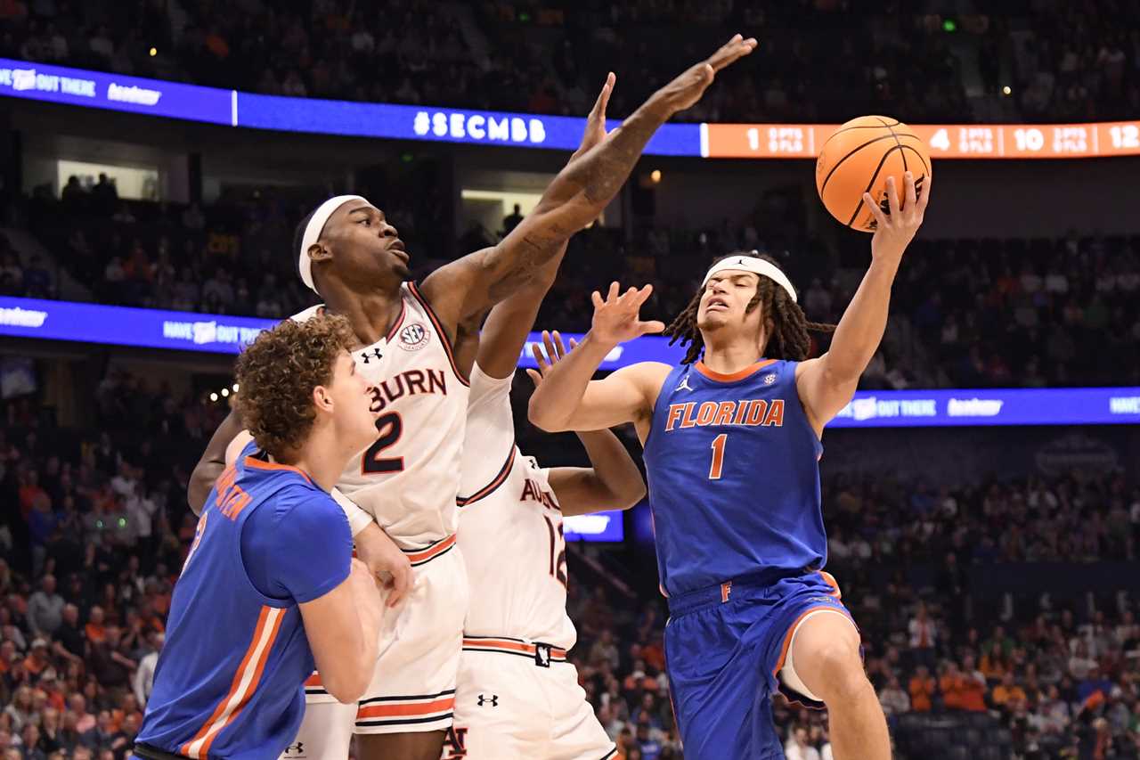 PHOTOS: Highlights from Florida's loss vs Auburn in SEC title game