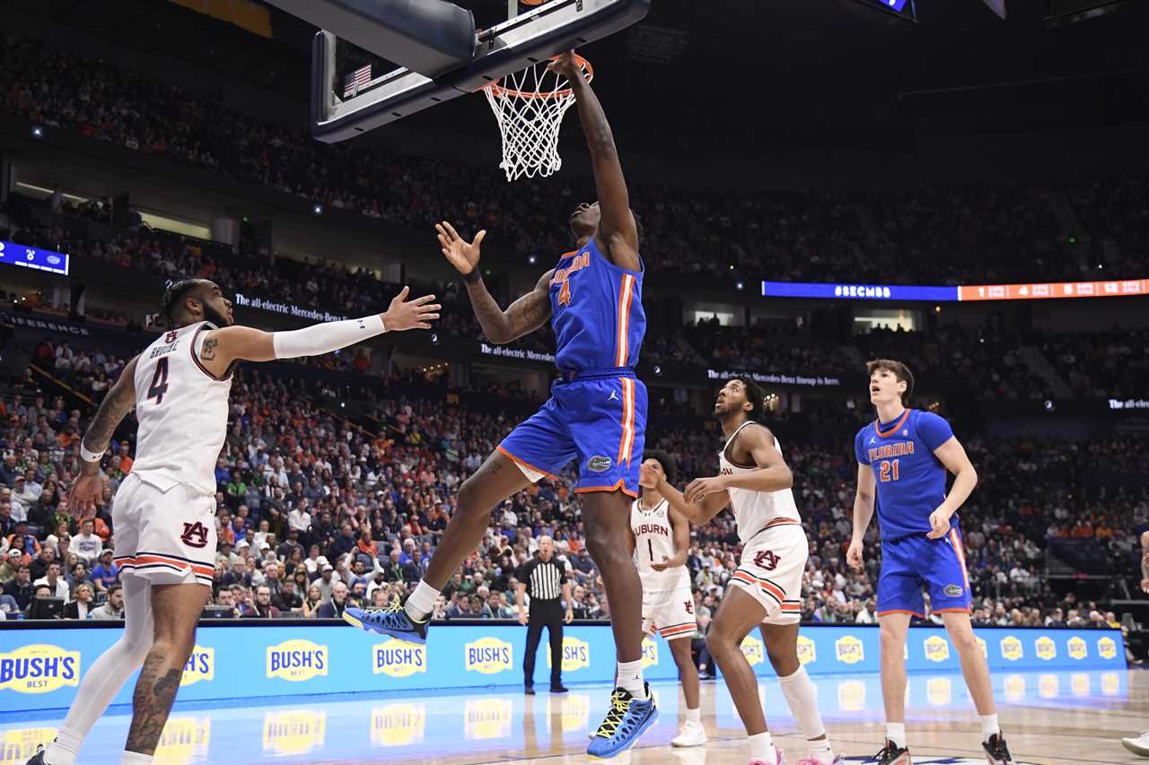 PHOTOS: Highlights from Florida's loss vs Auburn in SEC title game