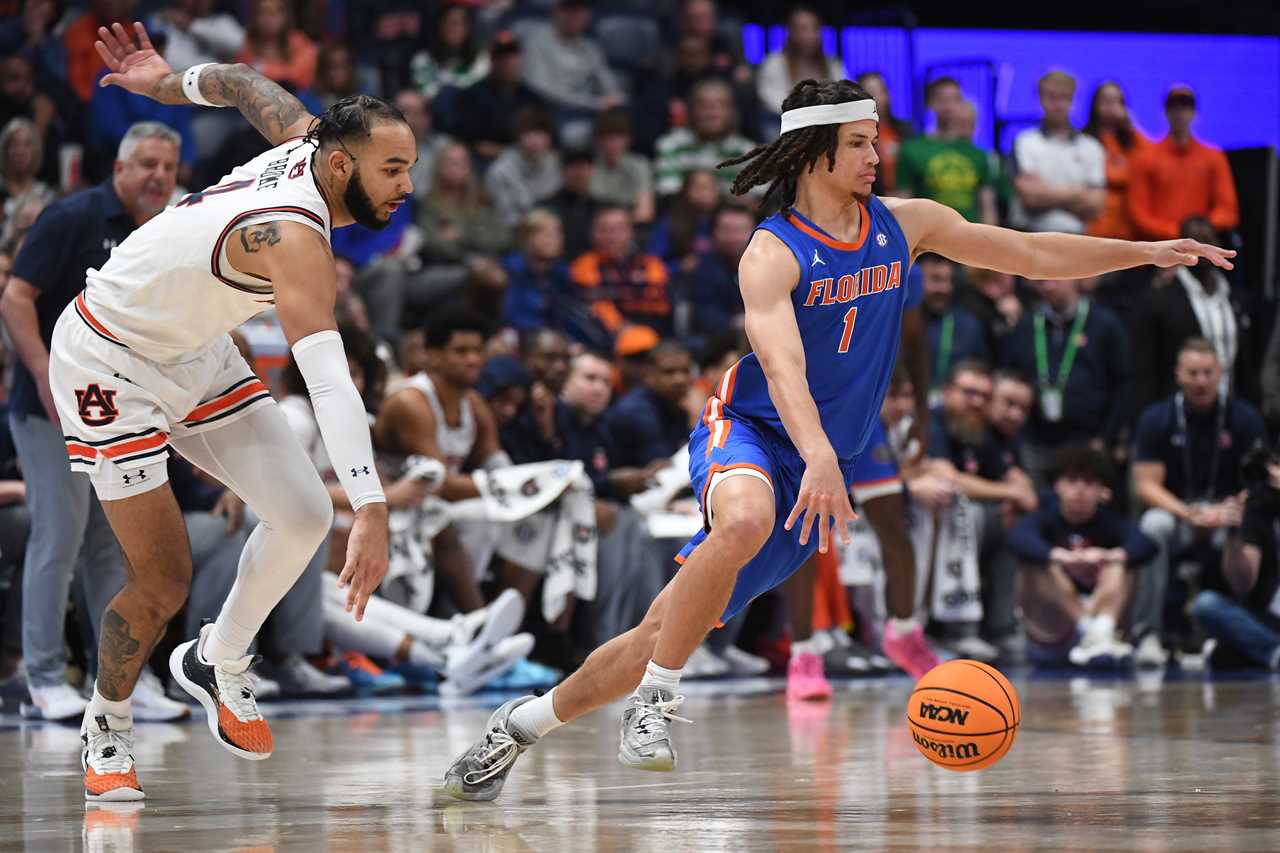 PHOTOS: Highlights from Florida's loss vs Auburn in SEC title game