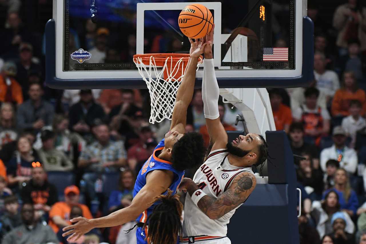 PHOTOS: Highlights from Florida's loss vs Auburn in SEC title game