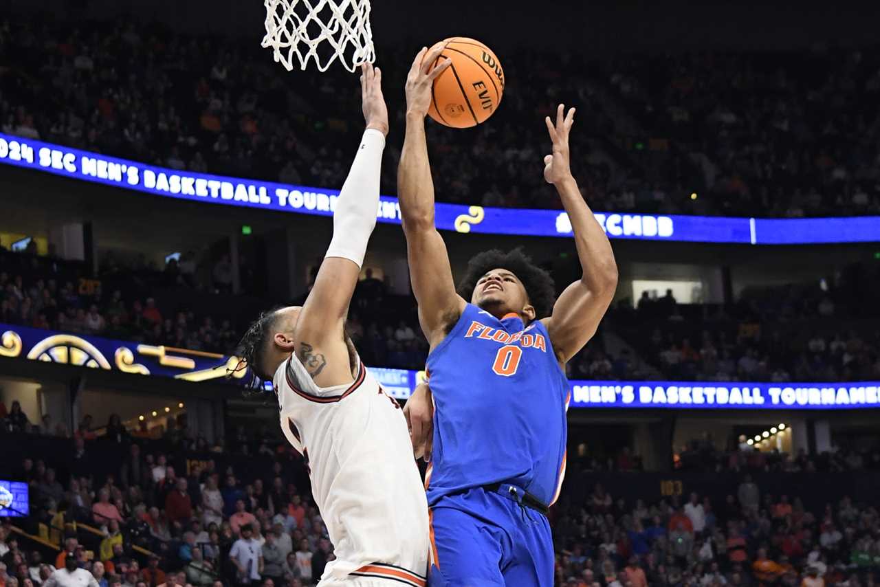 PHOTOS: Highlights from Florida's loss vs Auburn in SEC title game