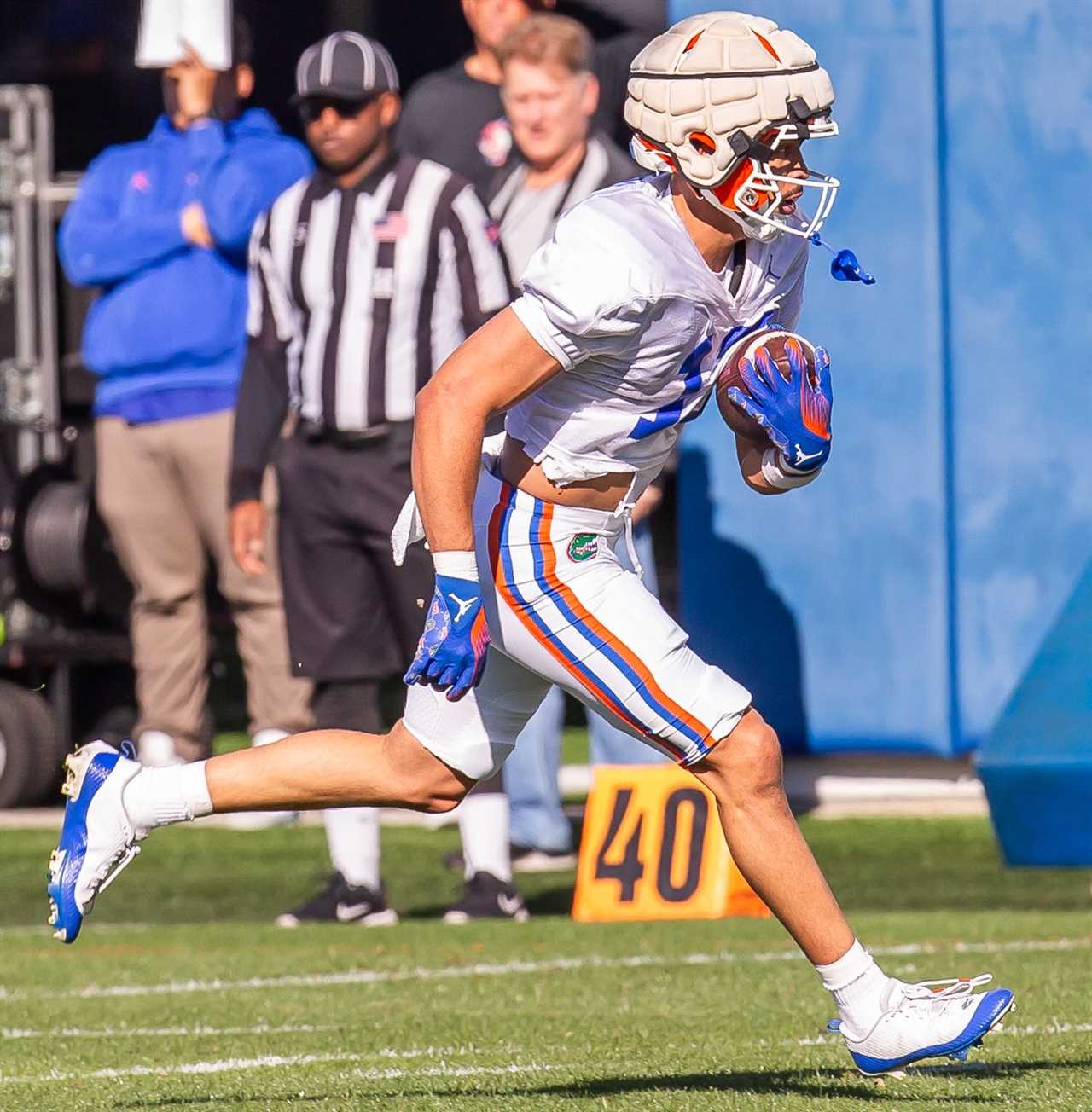 PHOTOS: Get a gander at the Gators during early spring practice