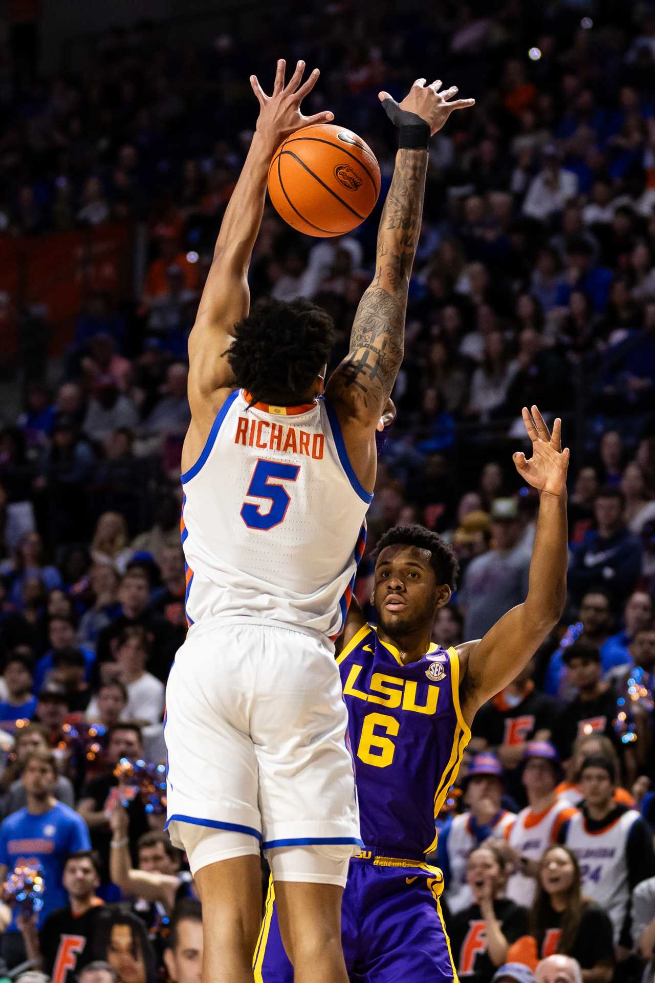 PHOTOS: Highlights from Florida's narrow win over LSU Tigers