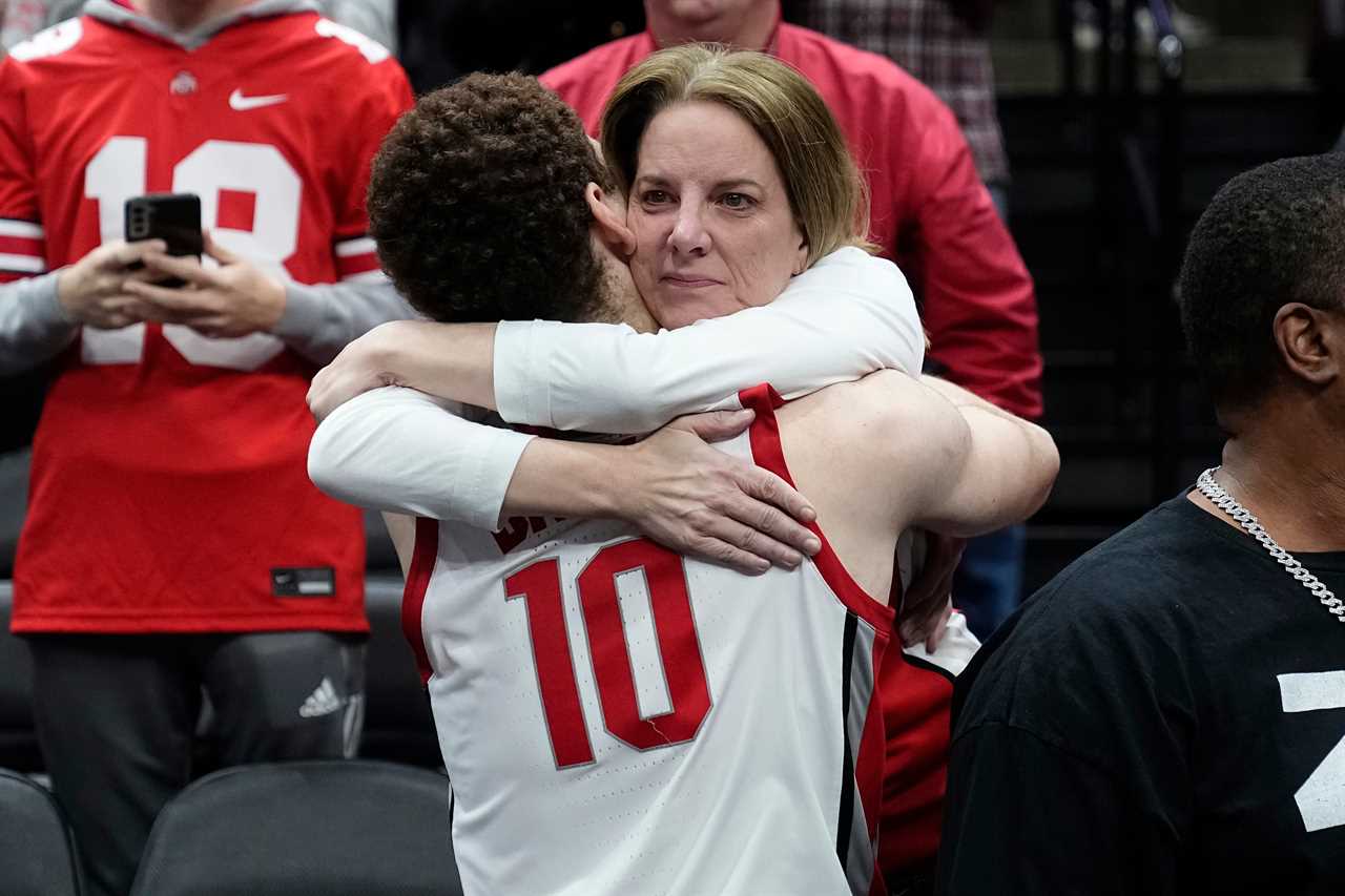 PHOTOS of Ohio State basketball's loss to Georgia in the NIT Tournament