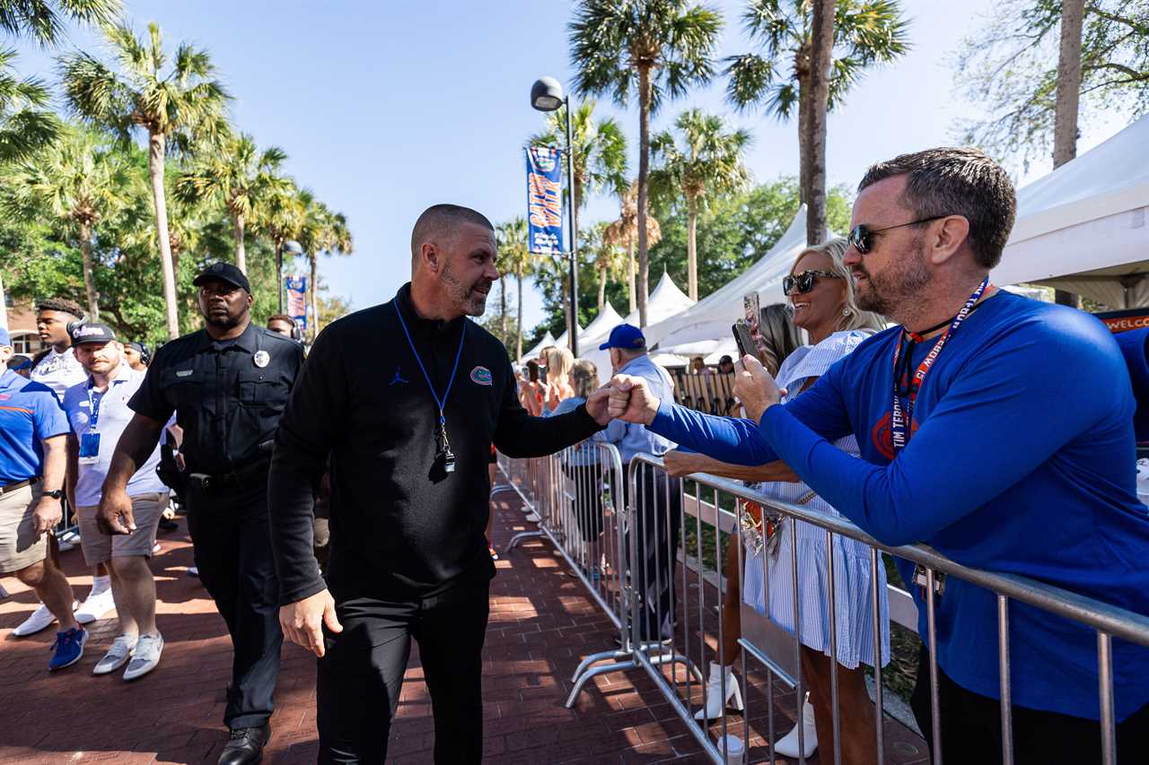 Highlights from festivities ahead of Florida's Orange and Blue game