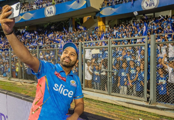 IPL 2024: Rohit Sharma chants were buzzing on the streets of Jaipur, video gone viral