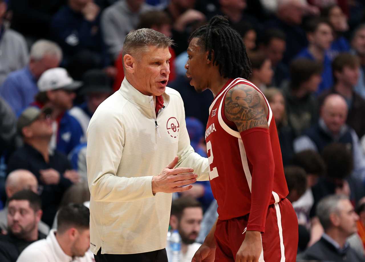 Photos from the Phog: Sooners 2nd half extends drought inside Allen Fieldhouse