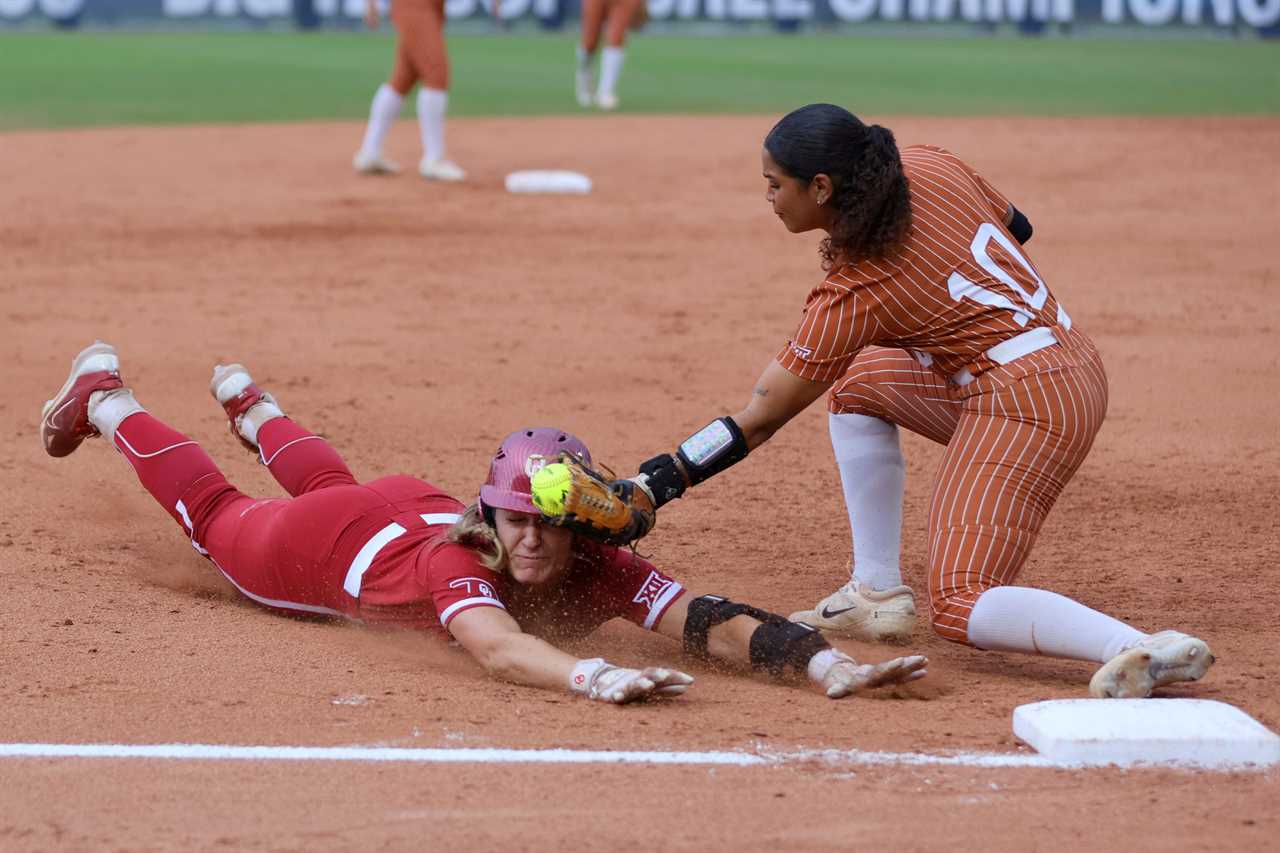 Best photos from Oklahoma Sooners 5-1 win over Texas to win Big 12 tournament title