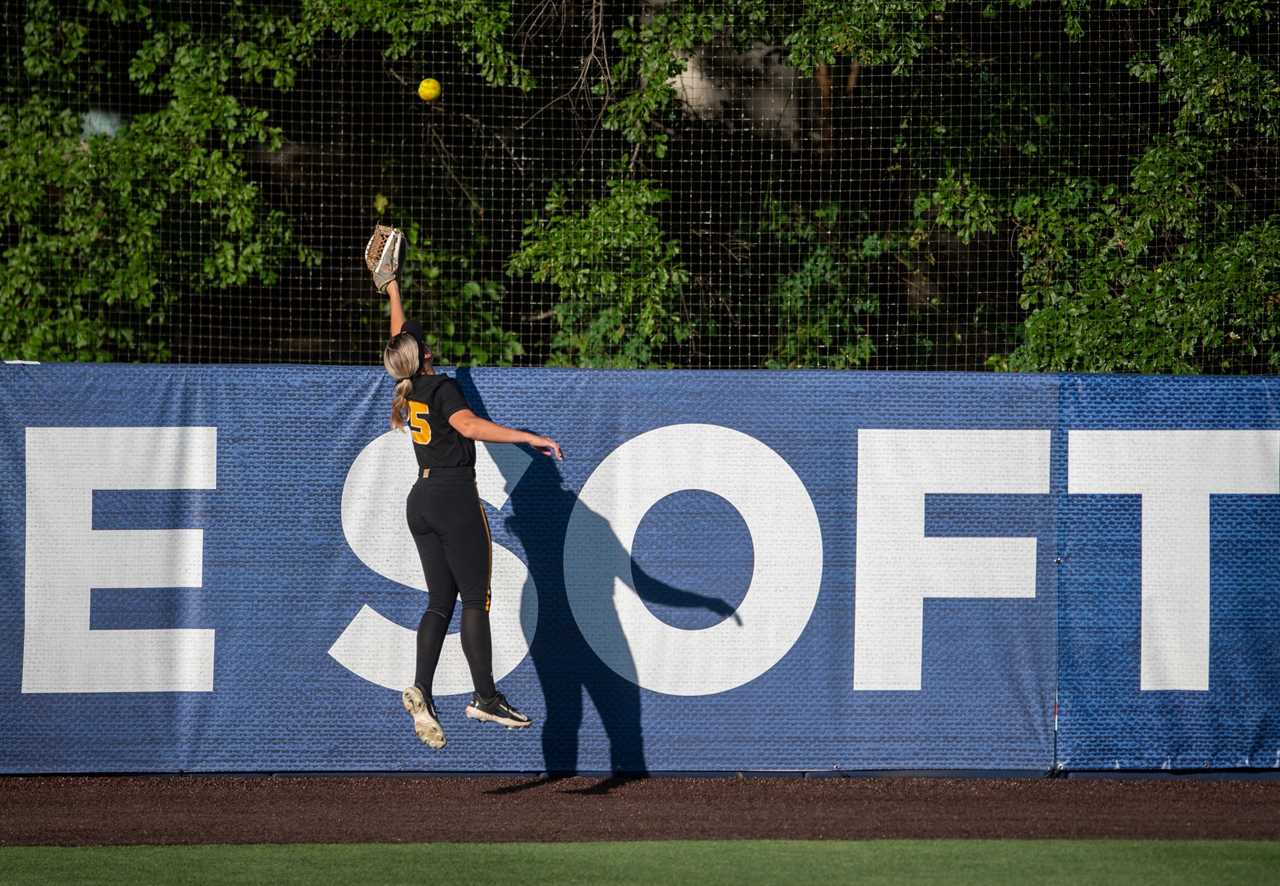 Highlights from Florida softball's SEC Tournament Championship win