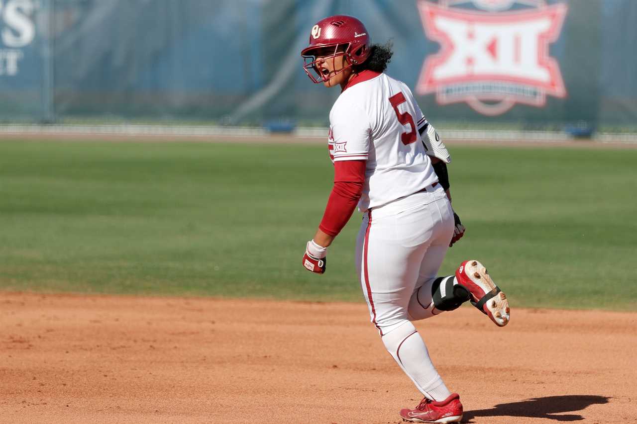 Best photos from the Oklahoma Sooners 13-2 win over the BYU Cougars