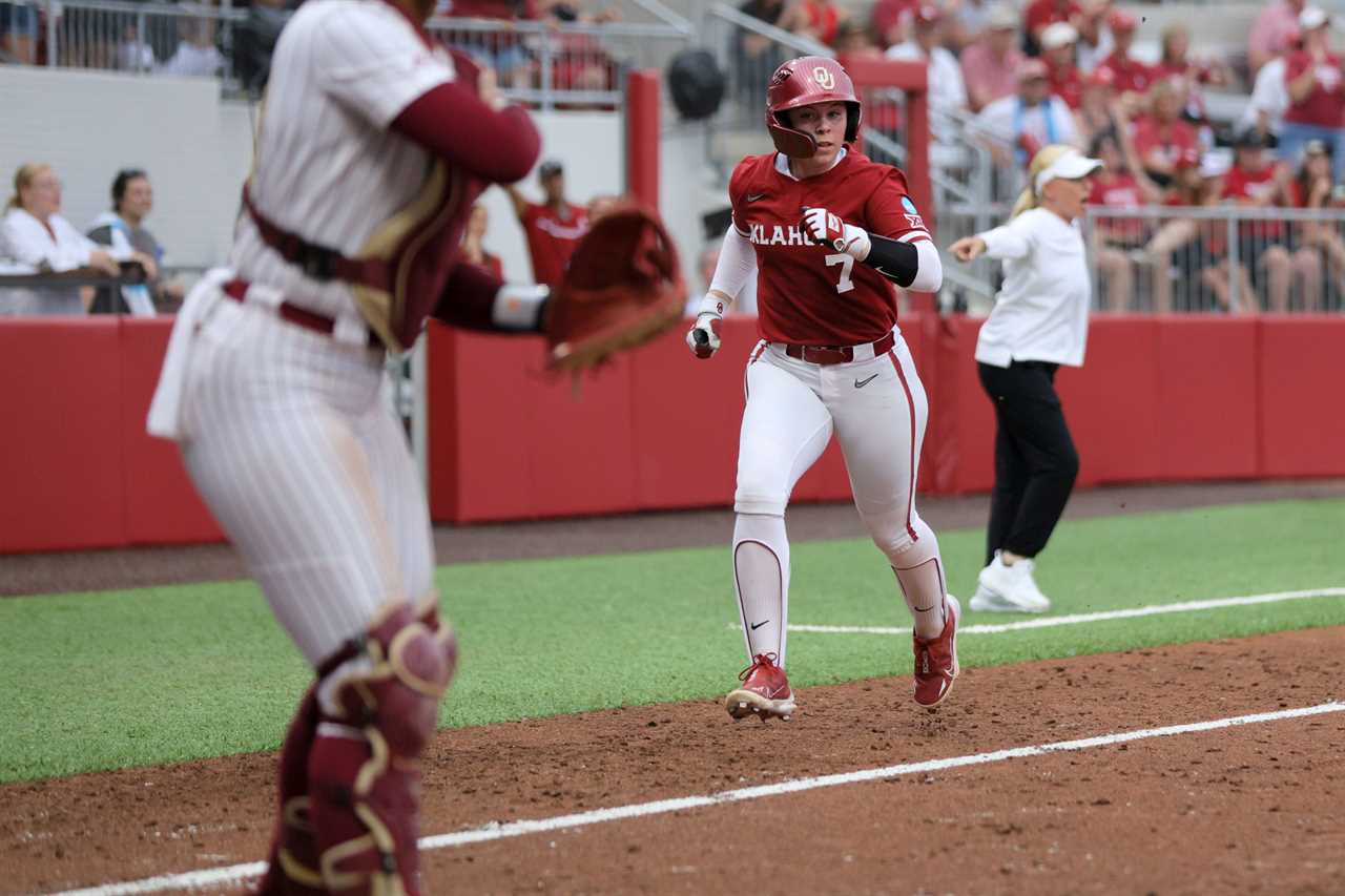 Best photos from the Oklahoma Sooners 11-3 win over the Florida State Seminoles