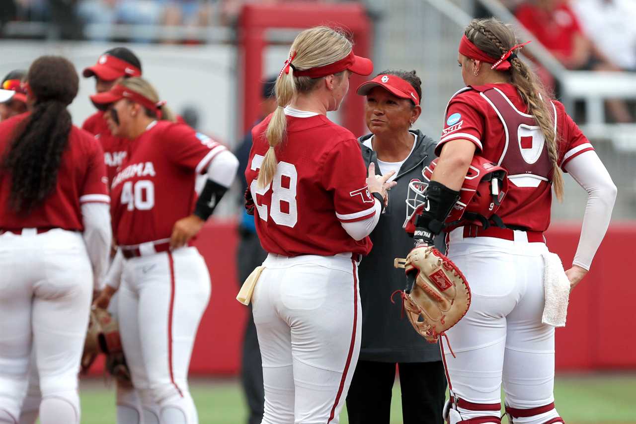 Best photos from the Oklahoma Sooners 11-3 win over the Florida State Seminoles