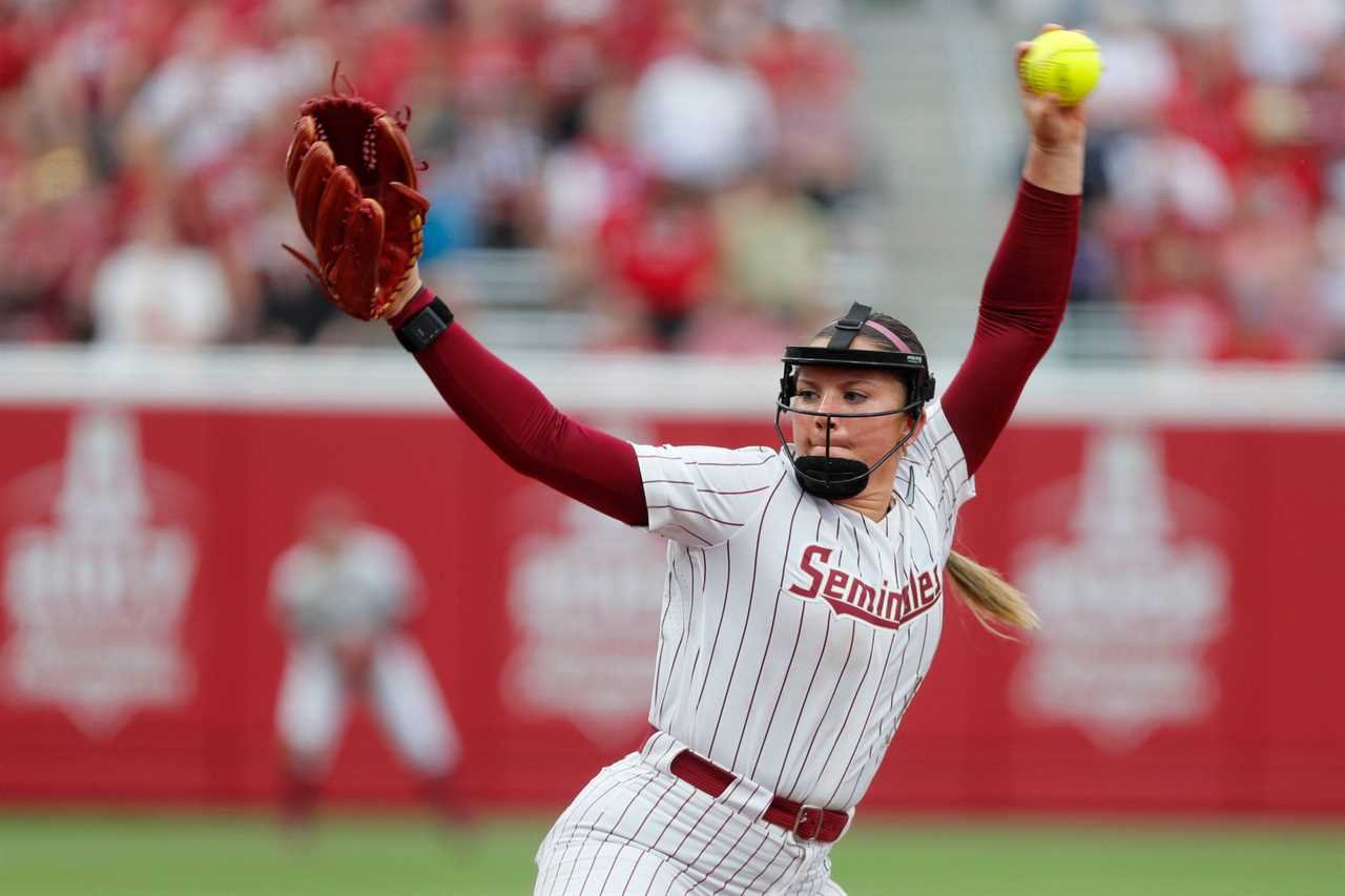 Best photos from the Oklahoma Sooners 11-3 win over the Florida State Seminoles