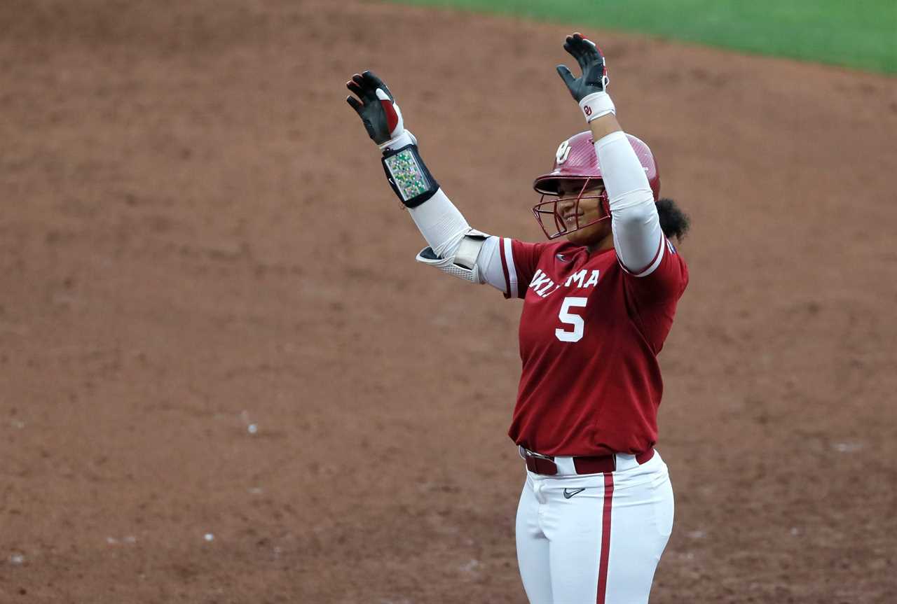 Best photos from the Oklahoma Sooners 11-3 win over the Florida State Seminoles