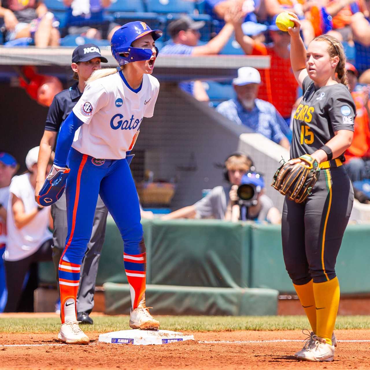 Highlights from Florida softball's Super Regional Game 1 win over Baylor