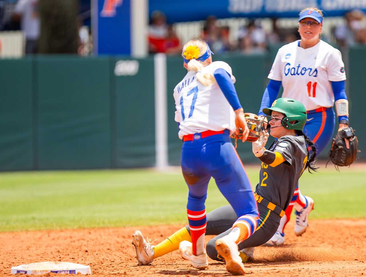 Highlights from Florida softball's Super Regional Game 1 win over Baylor