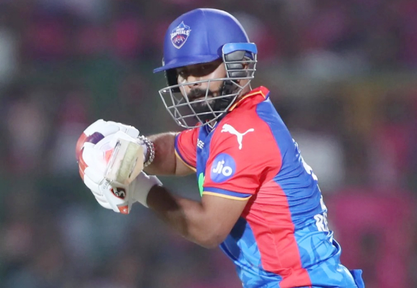 IPL 2024: DC captain Rishabh Pant throws his bat in frustration, video goes viral